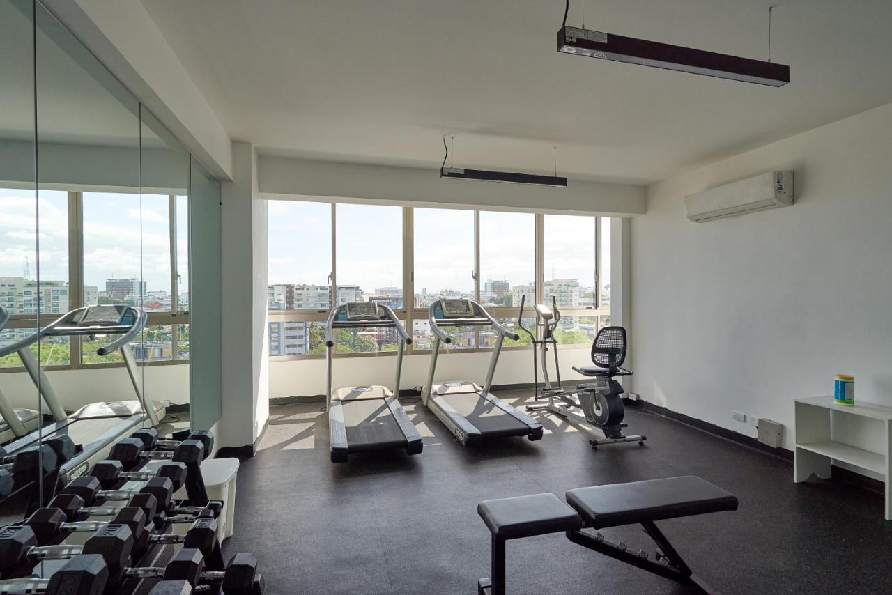 Escape Apartments, Balcony, Pool & Gym In La Julia Santo Domingo Exterior photo