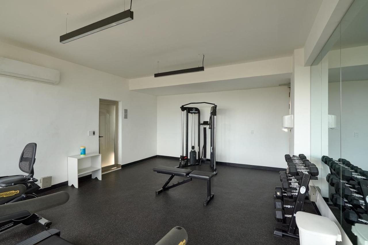Escape Apartments, Balcony, Pool & Gym In La Julia Santo Domingo Exterior photo