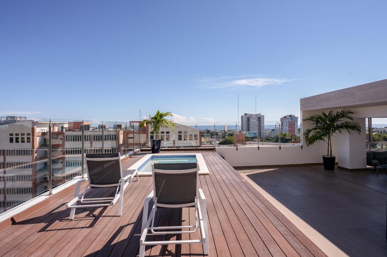 Escape Apartments, Balcony, Pool & Gym In La Julia Santo Domingo Exterior photo