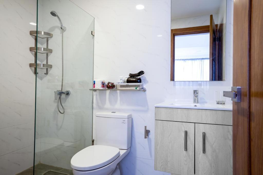 Escape Apartments, Balcony, Pool & Gym In La Julia Santo Domingo Exterior photo