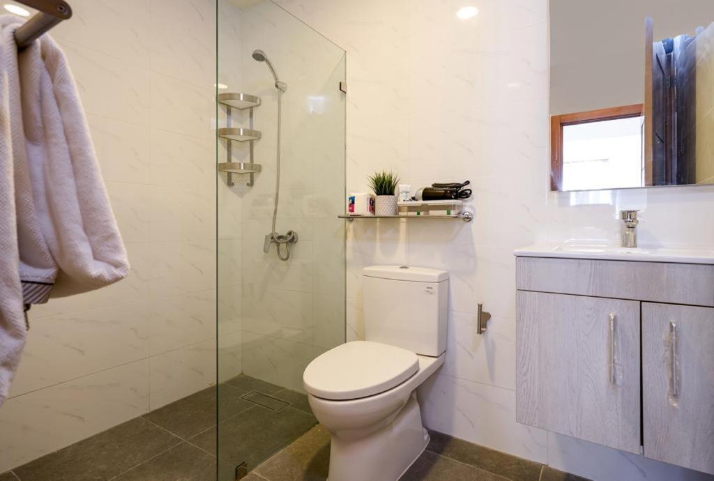 Escape Apartments, Balcony, Pool & Gym In La Julia Santo Domingo Exterior photo