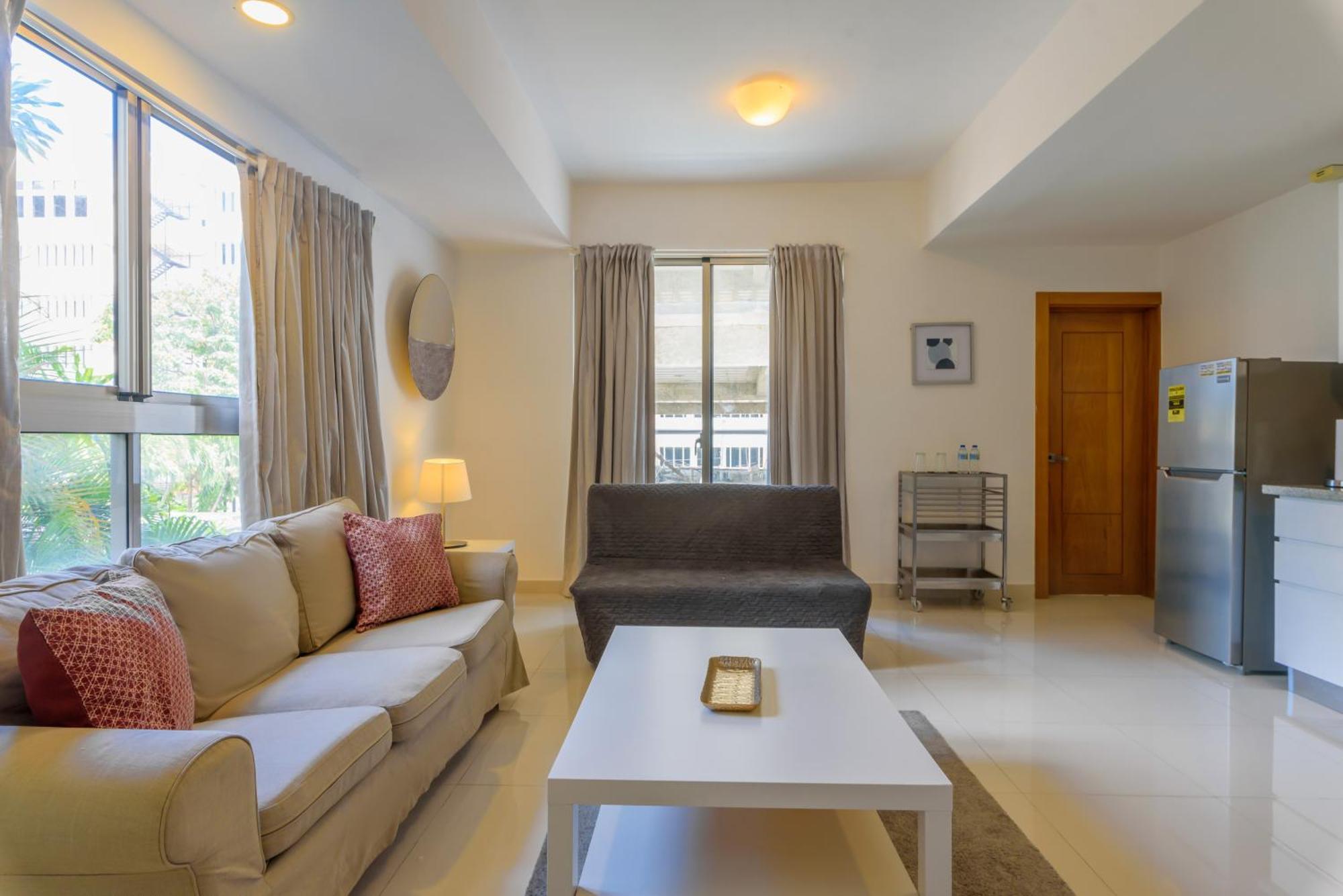 Escape Apartments, Balcony, Pool & Gym In La Julia Santo Domingo Exterior photo